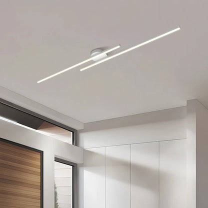 Moderne LED-Deckenleuchte aus Aluminium in Streifenform