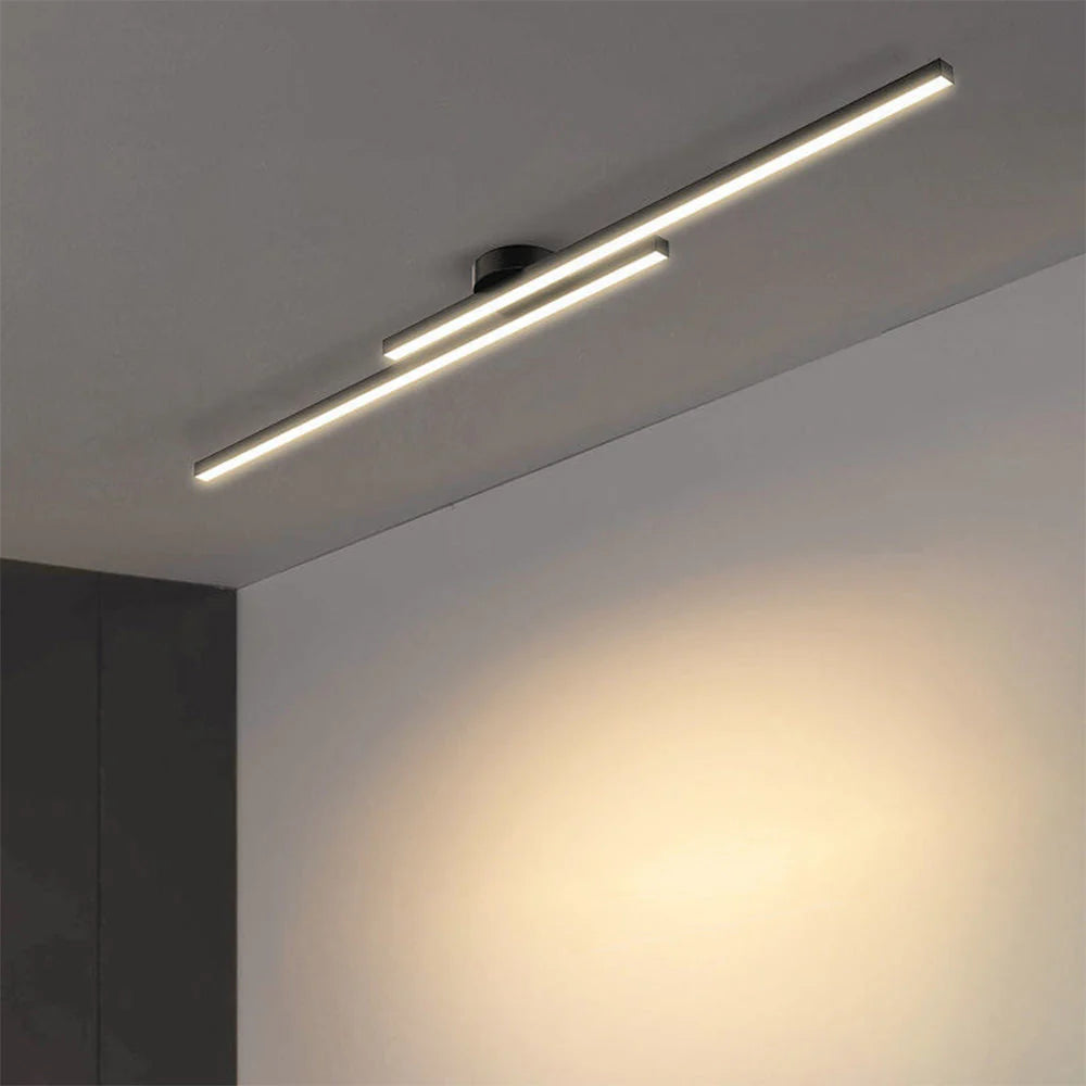 Moderne LED-Deckenleuchte aus Aluminium in Streifenform