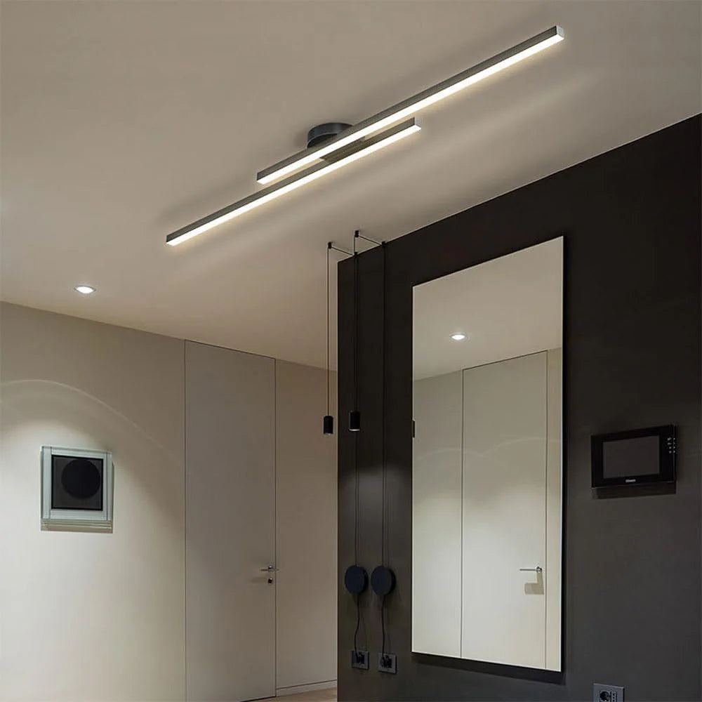 Moderne LED-Deckenleuchte aus Aluminium in Streifenform