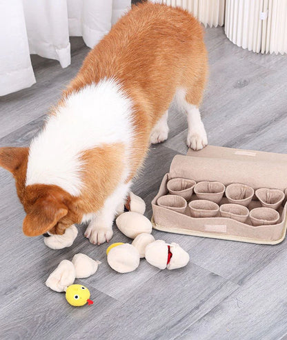 ATUBAN Schnüffelmatte für Hunde mit Plüsch-Eiern