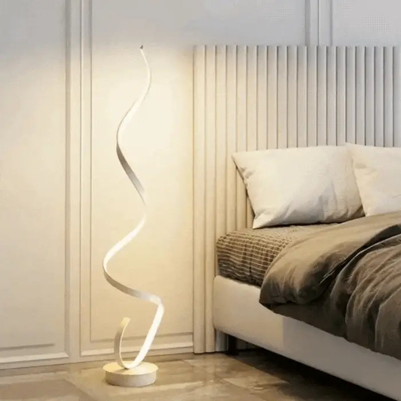 Istanbul dimmbare LED-Spiral-Stehleuchte 130 cm